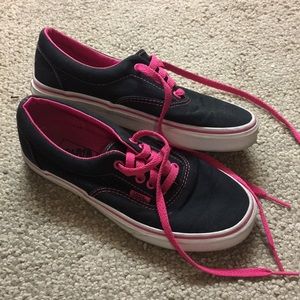 black and hot pink vans